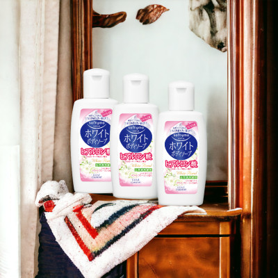 Sữa Tắm Dưỡng Trắng Mịn Da Kosé Softymo Hyaluronic Acid Body Soap (600 mL)