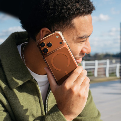 Ốp Lưng Cho iPhone 17 Series UNIQ LIFEPRO XTREME ANTI-FINGERPRINT Lưng Nhám Chống Bám Vân Tay Chống Sốc 2.5m Sạc Không Dây Hàng Chính Hãng