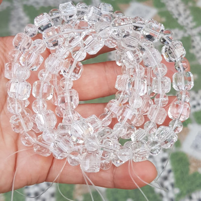  Vòng tay phong thuỷ nữ đá thạch anh trắng trong tự nhiên kiểu vuông giác tròn Size hạt vuông 10mm hạt tròn nhỏ 6mm Nữ mệnh kim mệnh Thủy đeo hợp may mắn tốt sức khoẻ công việc ạ