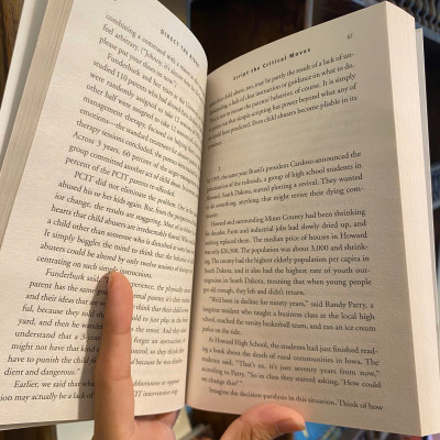 Sách - Switch: How to Change Things When Change Is Hard by Chip Heath & Dan Heath | Business Book