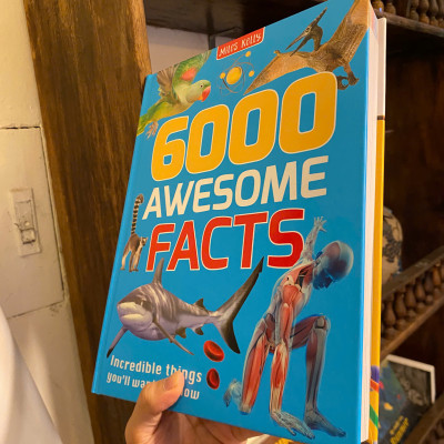 Sách - 6000 Awesome Facts: Incredible Things You