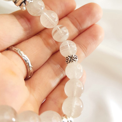 Vòng Tay Laliz Mệnh Kim, Thủy Đá Thạch Anh Trắng Ưu Linh 9ly Charm Bạc - TAR.08