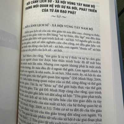TÔN GIÁO - BỬU SƠN KỲ HƯƠNG VÀ TỨ ÂN ĐẠO PHẬT VÙNG TÂY NAM BỘ - PGS. TS Võ Văn Thắng - TS. Nguyễn Trung Hiếu - NXB Tổng hợp HCM
