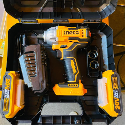 MÁY SIẾT BULONG DÙNG PIN LITHIUM-ION 20V INGCO CIWLI2038 - HÀNG CHÍNH HÃNG