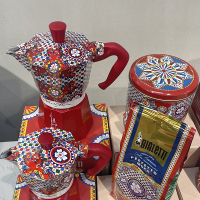 CÀ PHÊ BIALETTI PERFETTO MOKA IRRESISTIBILE (cà phê bột kèm hộp Dolce&Gabana)