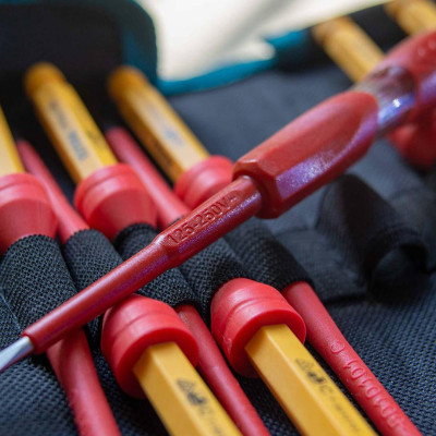 BỘ VÍT CÁCH ĐIỆN 12 MÓN TOTAL THKISD1201 - HÀNG CHÍNH HÃNG