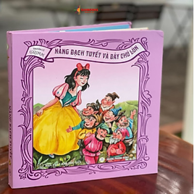 NÀNG BẠCH TUYẾT VÀ 7 CHÚ LÙN - BÌA CỨNG - SÁCH DỰNG HÌNH - BẢN ĐẶC BIỆT
