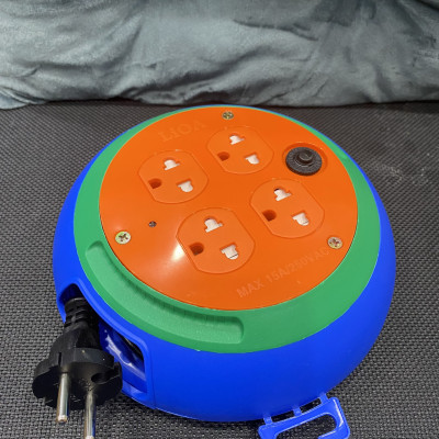 Ổ cắm kéo dài quay tay- cuộn dây kín - kiểu đĩa bay DB52-10A