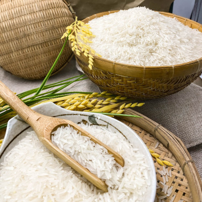 [Mua 1 Tặng 1] Mua 1 túi Gạo ST25 Lúa Tôm túi 5kg - Tặng 1 túi Tấm ST25 2kg (Tổng 7kg)