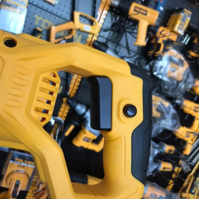 Máy cưa kiếm 710W Tolsen 79541- HÀNG CHÍNH HÃNG