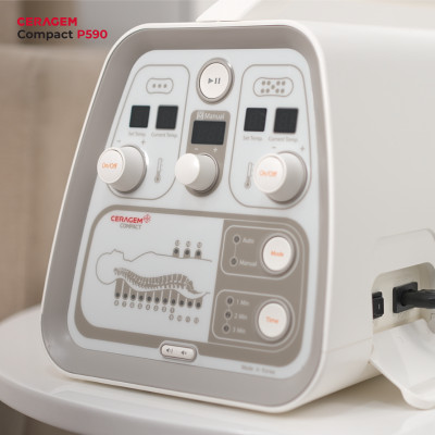 Máy massage nhiệt Compact P590
