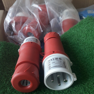 Phích cắm công nghiệp PKE16M434 Schneider