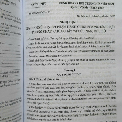 Sách Luật Xử Lý Vi Phạm Hành Chính sđ, bs năm 2025 và Các Văn Bản Hướng Dẫn Thi Hành - V2653TA