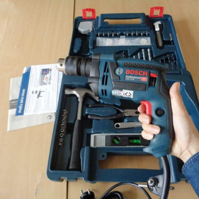 MÁY KHOAN 650W 10MM BOSCH GSB 13 RE (BỘ SET CÓ VALY 100 MÓN PHỤ KIỆN) - HÀNG CHÍNH HÃNG