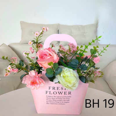 Giỏ hoa lụa, túi hoa lụa quà tặng hoa lụa - tăng thầy cô giáo 20/11 - Cây giả Decor trang trí nhà cửa.