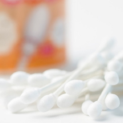 Hộp 110 tăm bông vệ sinh tai kháng khuẩn Sanyo - Made in Japan