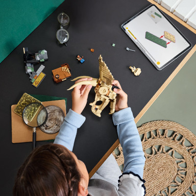 Đồ Chơi Lắp Ráp Đầu Khủng Long Ba Sừng LEGO JURASSIC 76969 (468 chi tiết)