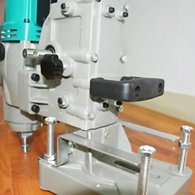 MÁY KHOAN RÚT LÕI BÊ TÔNG 3800W DCA AZZ02-250  - HÀNG CHÍNH HÃNG