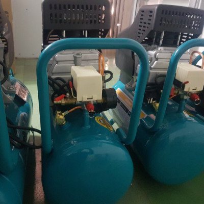  Máy nén khí liền trục JETMAN JM-4213 1.5HP, 12L 