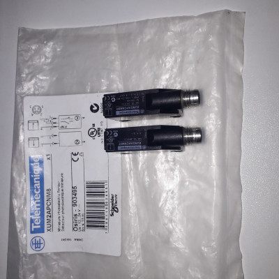 Cảm biến quang XUM2AKCNM8T Schneider bộ phát  | Hàng Chính hãng |