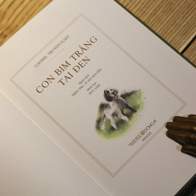 Con Bim Trắng Tai Đen - Ấn Bản Giới Hạn - Bìa Da