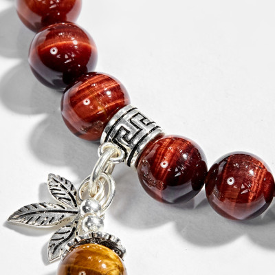 Vòng tay thạch anh mắt hổ phối charm 3 lá bạc (8mm) Ngọc Quý Gemstones