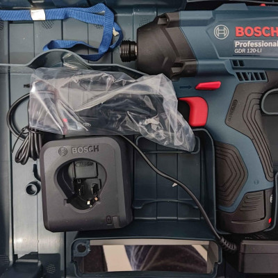 MÁY VẶN VÍT DÙNG PIN 12V BOSCH GDR 120-LI - HÀNG CHÍNH HÃNG