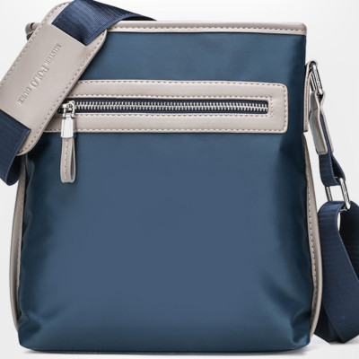 Túi đeo chéo nam thời trang cao cấp phong cách mới