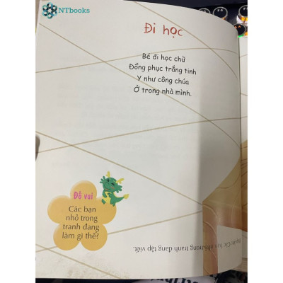 Sách Thơ hay cho bé học nói - Bé vui đến trường