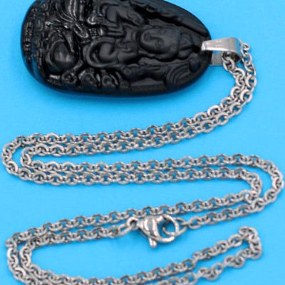 Vòng cổ phật Thiên Thủ Thiên Nhãn - thạch anh đen 3.6cm DITTEB8 - dây inox bạc - kèm hộp nhung - tuổi Tý