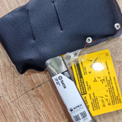 Rìu thép 1,25 pound dài 330mm mạ Chrome SATA 92371