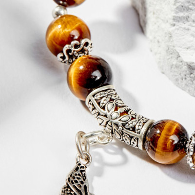 Vòng Tay Phong Thủy Nữ Đá Mắt Hổ Vàng Nâu Phối Charm Bướm Bạc (8mm) Mệnh Thổ, Kim Ngọc Quý Gemstones