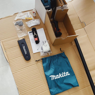 MÁY CƯA CÀNH 770W  4 THÌ  MAKITA EY2650H25H- HÀNG CHÍNH HÃNG