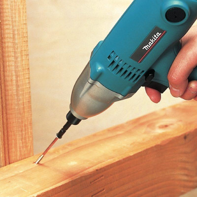 MÁY VẶN VÍT 300W MAKITA 6951- HÀNG CHÍNH HÃNG