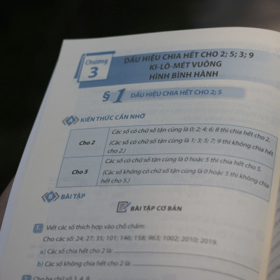 Combo Rèn Kĩ Năng Học Tốt Lớp 4 + Rèn Kĩ Năng Giải Toán Lớp 4