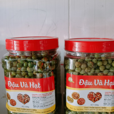 1KG ĐẬU HÀ LAN SẤY GIÒN TỎI ỚT THƠM NGON - 2 HŨ NHỰA 500G