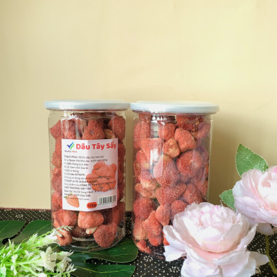 Dâu Tây Sấy Giòn Nguyên Vị 150g VietTin Mart