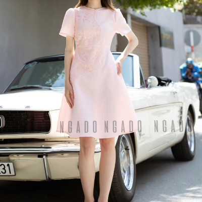 Đầm taffeta gấm hồng NGADO