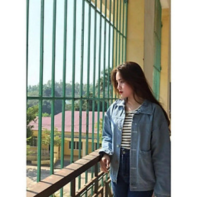 Áo khoác jean nữ rẻ túi vuông dưới tà phối đẹp chuẩn shop-A3148