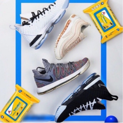 Giấy lau giày  , dép thể thao cho nam và nữ  bịch 30 tờ ,tiện lợi siêu sạch vệ sinh giày nhỏ gọn dễ dàng mang theo 