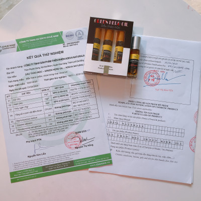 Dầu nóng thảo dược ADEVA - Green herb oil - Đầu bi lăn tiện lợi, kết hợp massage day ấn huyệt đạo. nhỏ gọn tiện mang theo, thành phần từ các loại tinh dầu và thảo mộc tự nhiên