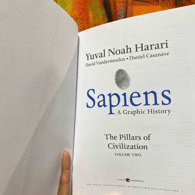 Sách - Sapiens: A Graphic History: The Pillars of Civilization (Vol. 2) by Yuval Noah Harari