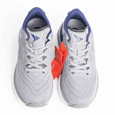 Giày thể thao Biti