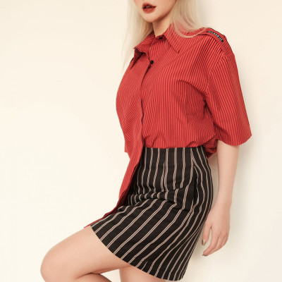 Chân váy A ngắn sọc