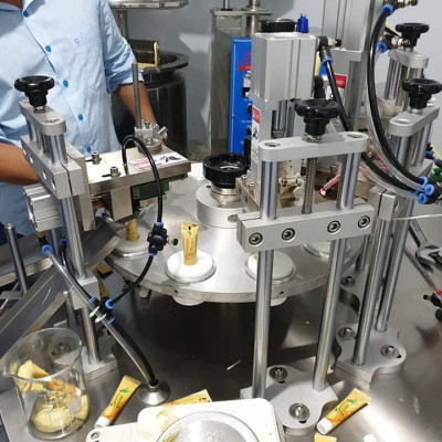 Combo 2 Kem bôi da Thuần Mộc 13g dưỡng ẩm da, giảm bong tróc, mẩn ngứa