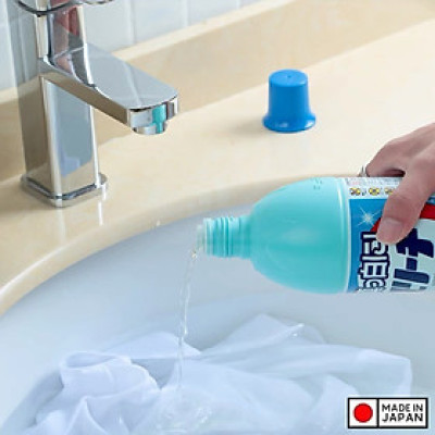 Nước tẩy trắng quần áo Rocket 600ml