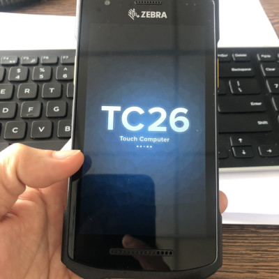 Máy đọc mã vạch Android Zebra TC26 (Bluetooth, wifi, có camera trước) - HÀNG CHÍNH HÃNG