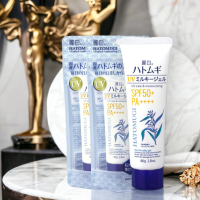 Kem Chống Nắng Cấp Ẩm Dưỡng Sáng Da Chiết Xuất Hạt Ý Dĩ Hatomugi (80 G)