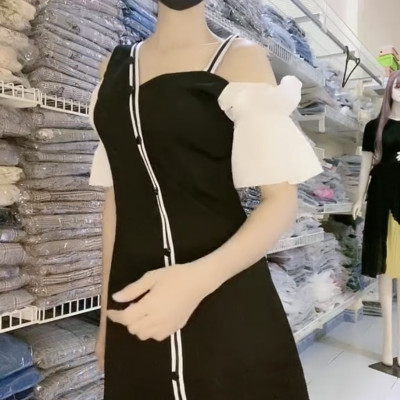 Đầm ôm body hở vai xinh xắn Myqlothing.
