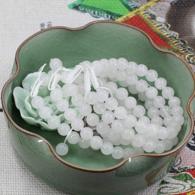 Vòng tay phong thủy đá mã não trắng thiên nhiên size 10mm